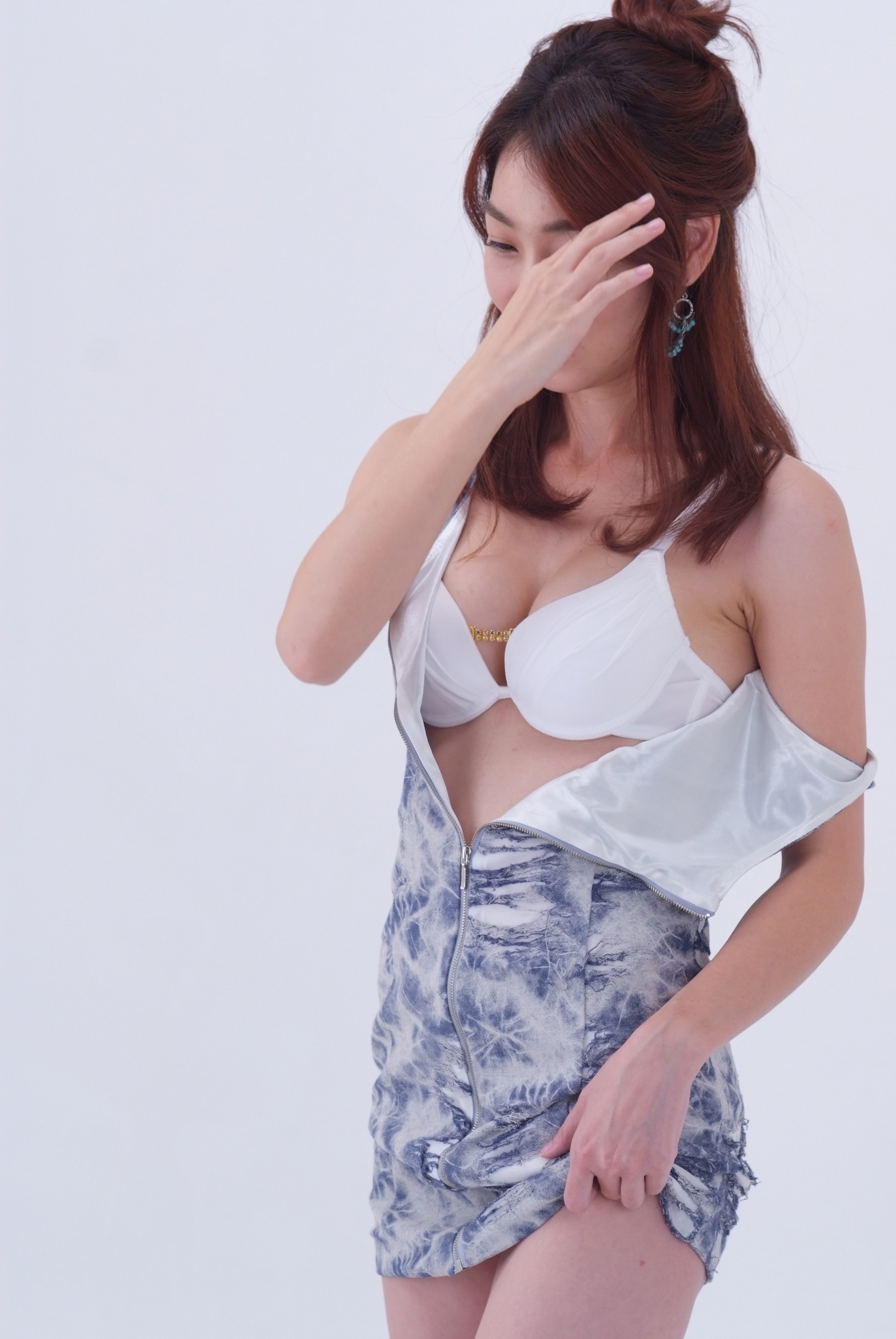 미분류 / 출사 혜령_5.86G_2,378장 속옷쇼핑몰